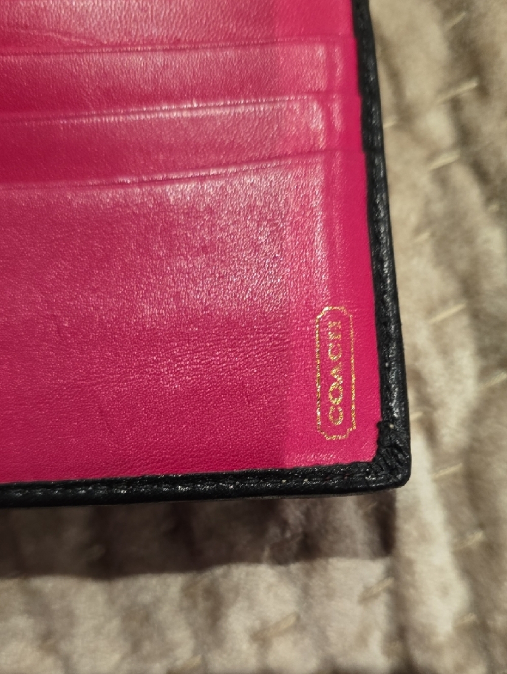 Coach Black Leather Turnlock Wallet with Gold Hardware - Picture 4 of 5